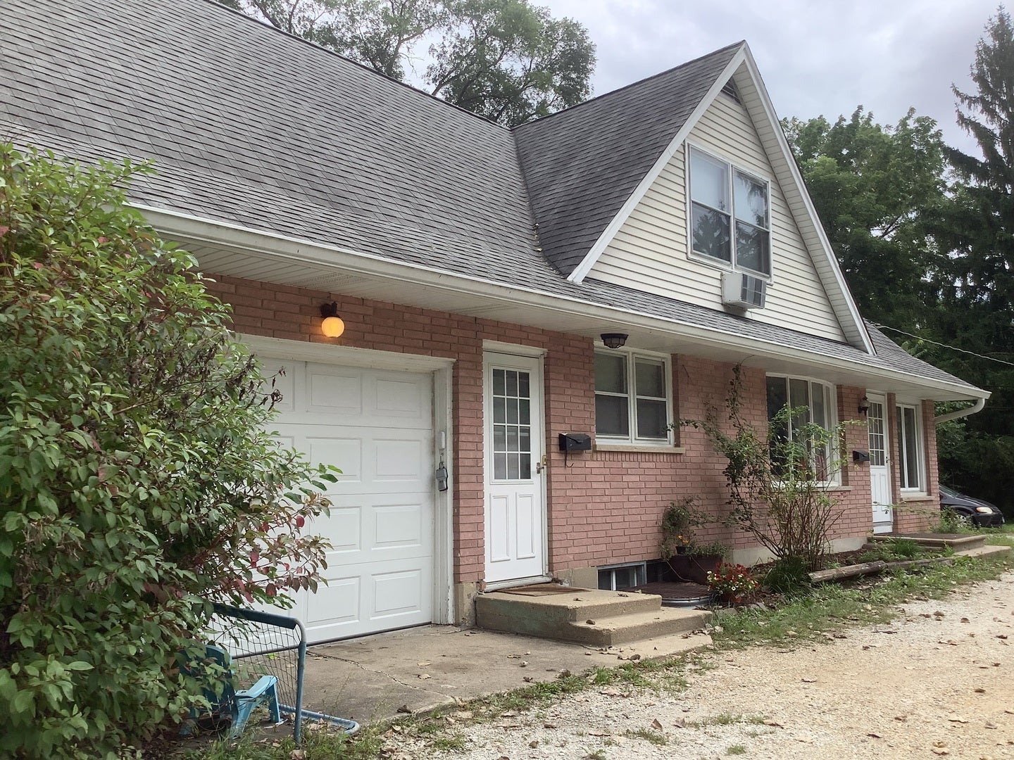 900 Grand Avenue