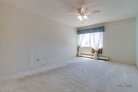 Tiny photo for 2604 N Windsor Drive #204, Arlington Heights, IL 60004 (MLS # 12687233)