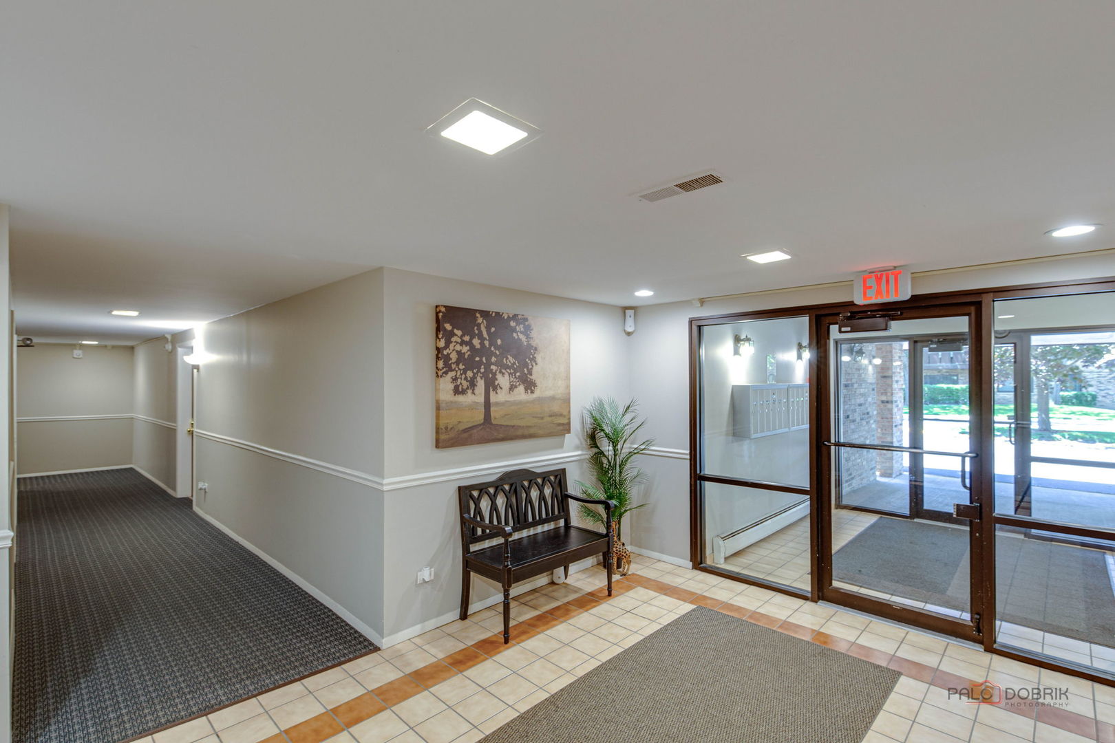 2604 N Windsor Drive 204