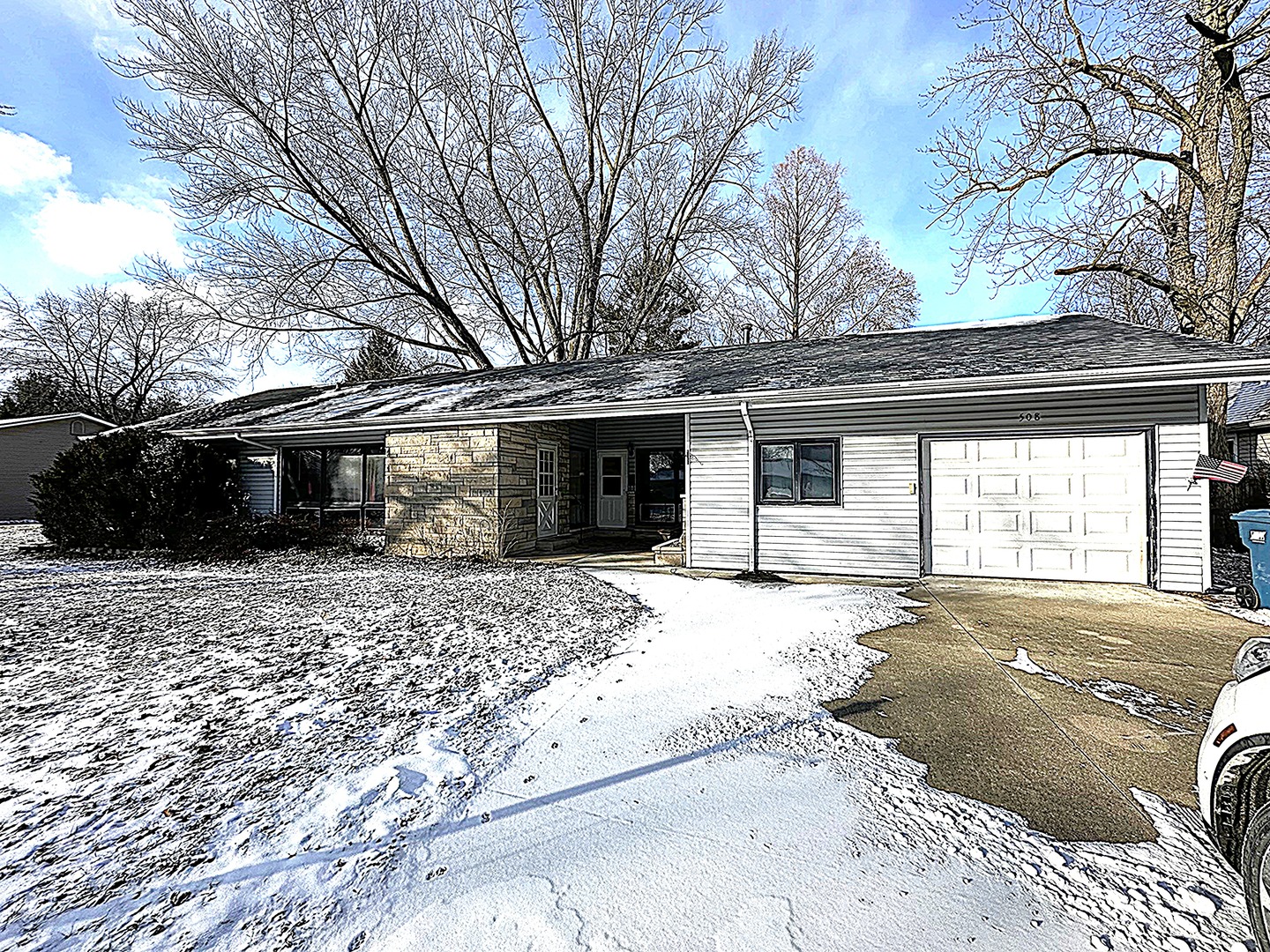 Listing image 7