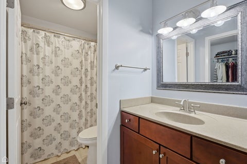 Tiny photo for 542 Cress Creek Court, Crystal Lake, IL 60014 (MLS # 12643581)
