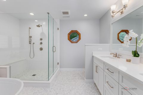 Tiny photo for 2145 Kenton Lane, Libertyville, IL 60048 (MLS # 12709605)