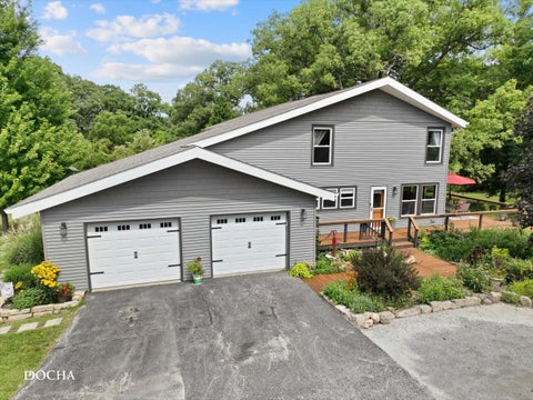 Tiny photo for 2796 US Highway 51 Highway, Clinton, IL 61727 (MLS # 12725982)
