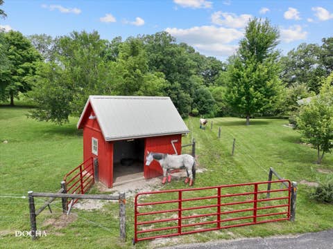 Tiny photo for 2796 US Highway 51 Highway, Clinton, IL 61727 (MLS # 12725982)