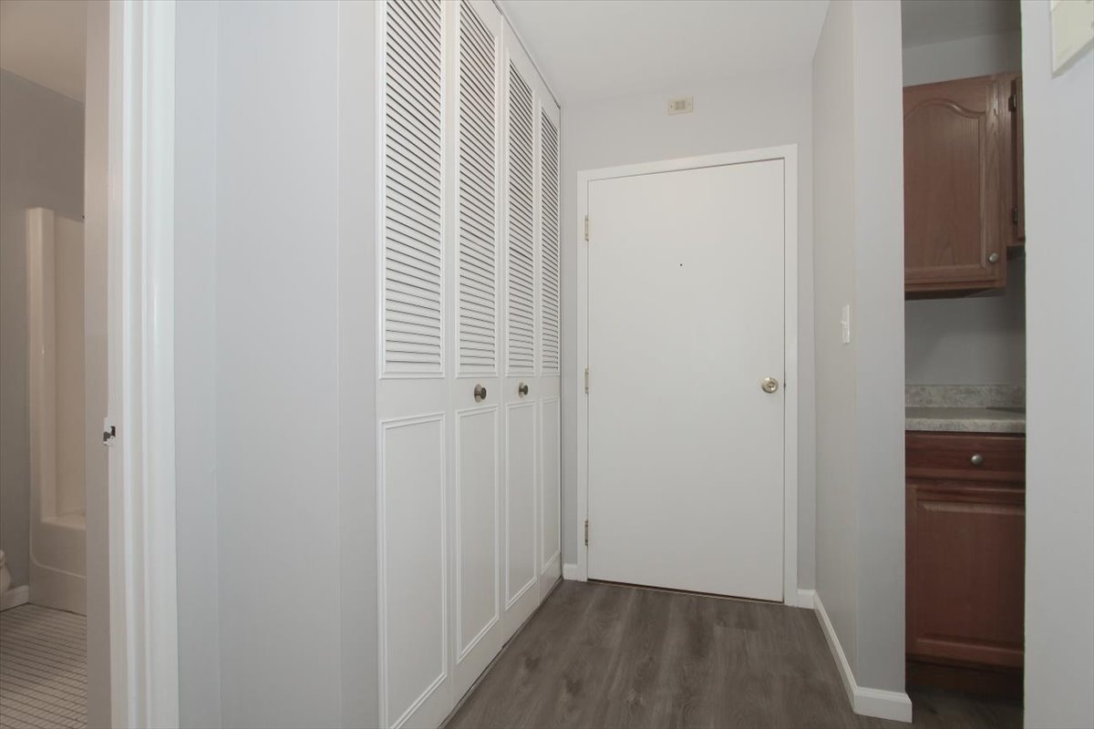 974 Thornton Lane 107