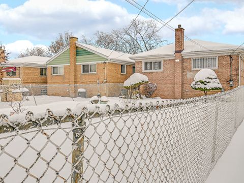 Tiny photo for 8844 S Prairie Avenue, Chicago, IL 60619 (MLS # 12533934)
