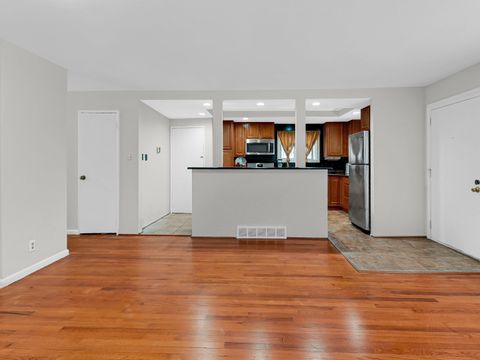 Tiny photo for 8844 S Prairie Avenue, Chicago, IL 60619 (MLS # 12533934)