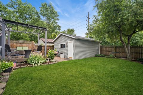 Tiny photo for 892 Manchester Course, Geneva, IL 60134 (MLS # 12616331)