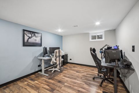 Tiny photo for 892 Manchester Course, Geneva, IL 60134 (MLS # 12616331)