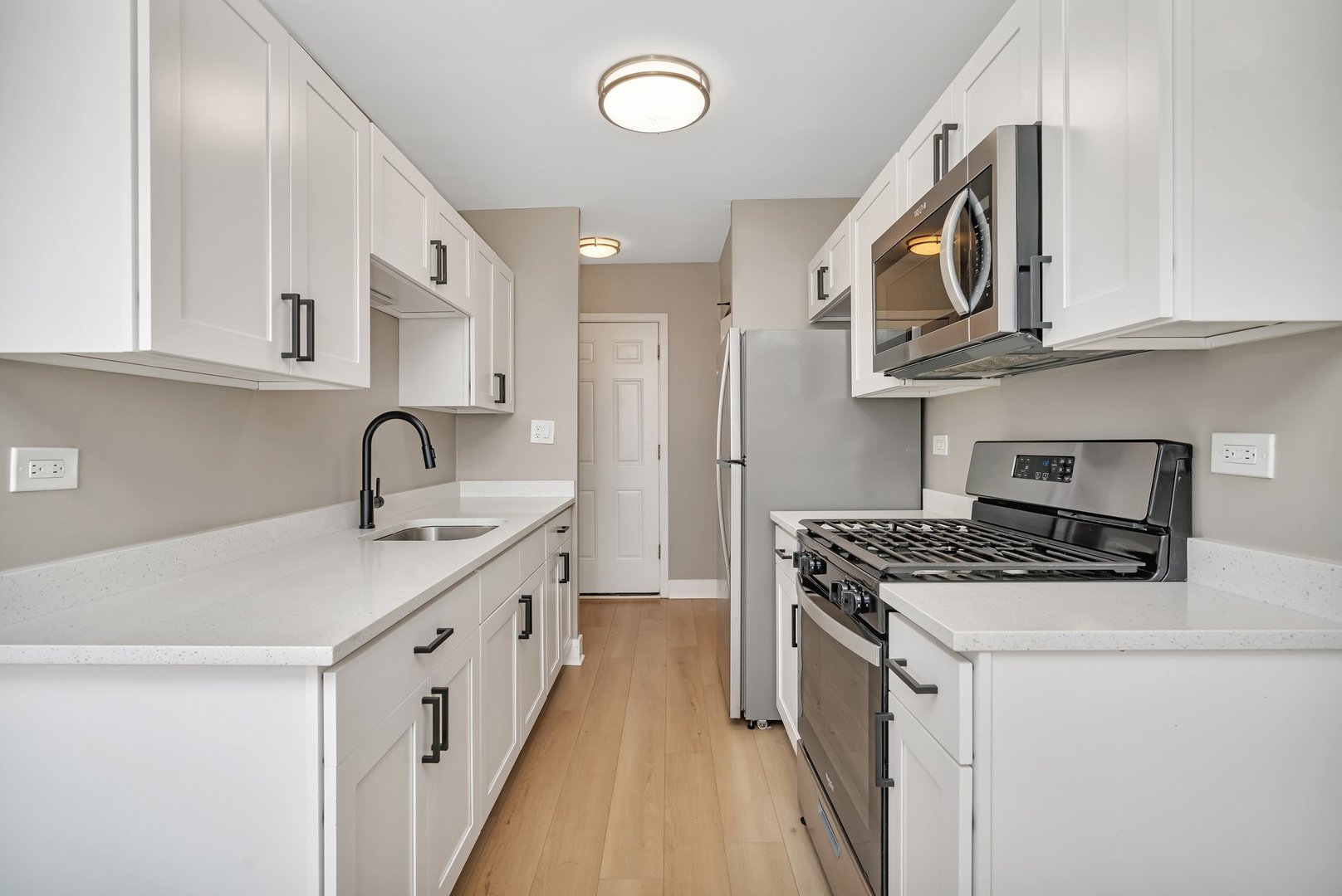 18 N Parkside Avenue 2H