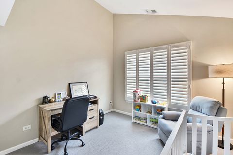 Tiny photo for 35 Red Tail Drive, Hawthorn Woods, IL 60047 (MLS # 12590806)