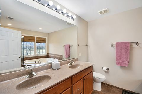 Tiny photo for 35 Red Tail Drive, Hawthorn Woods, IL 60047 (MLS # 12590806)