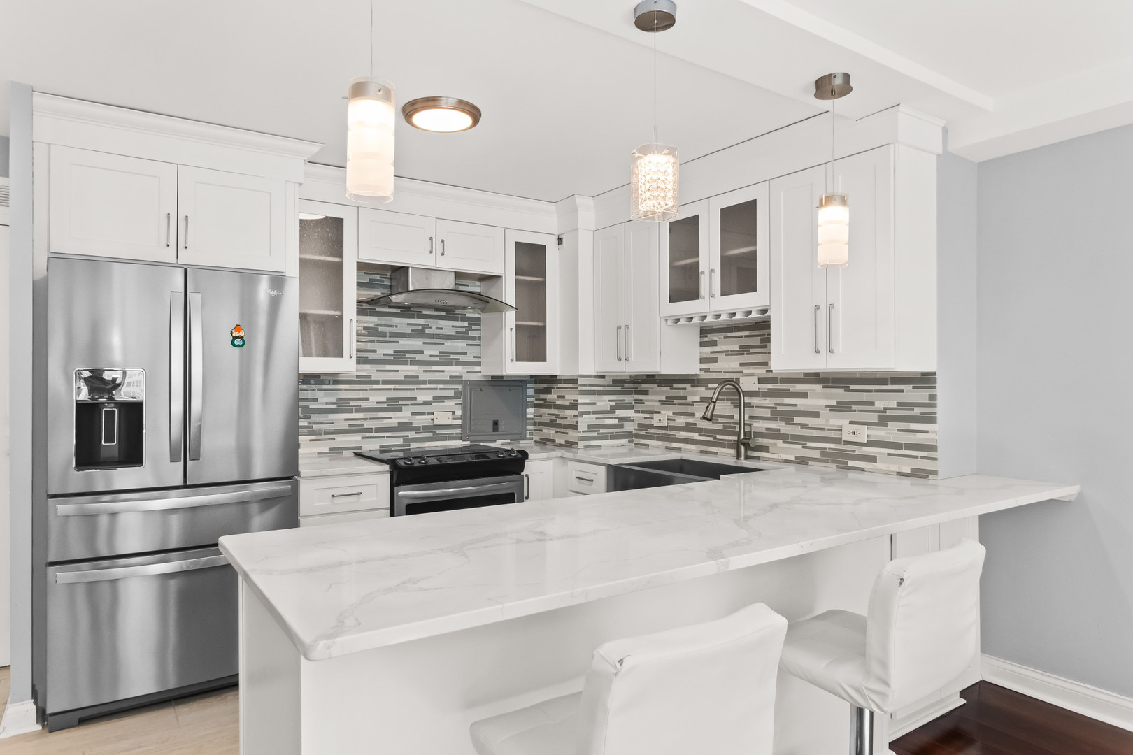 3600 N Lake Shore Drive 2205