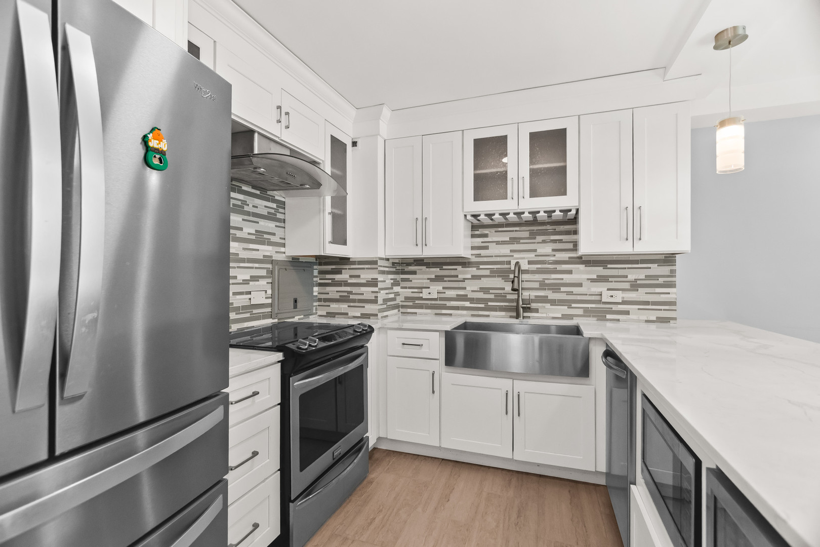 3600 N Lake Shore Drive 2205