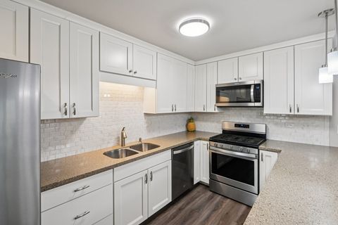 Tiny photo for 1628 Hilton Head Drive, Naperville, IL 60563 (MLS # 12602313)