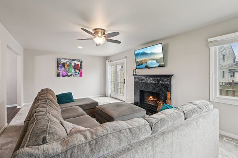 Tiny photo for 1628 Hilton Head Drive, Naperville, IL 60563 (MLS # 12602313)