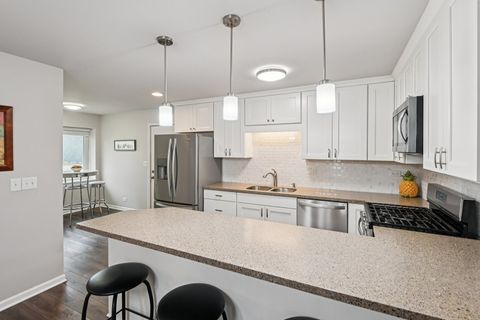 Tiny photo for 1628 Hilton Head Drive, Naperville, IL 60563 (MLS # 12602313)