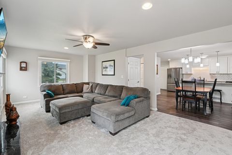 Tiny photo for 1628 Hilton Head Drive, Naperville, IL 60563 (MLS # 12602313)