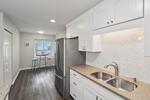 Tiny photo for 1628 Hilton Head Drive, Naperville, IL 60563 (MLS # 12602313)