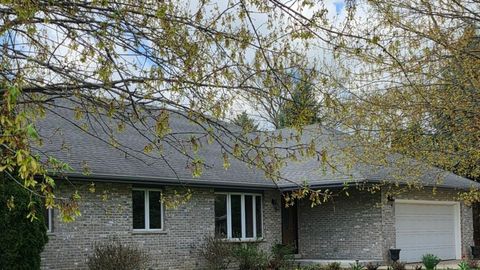 Tiny photo for 4422 Center Avenue, Lisle, IL 60532 (MLS # 12594186)