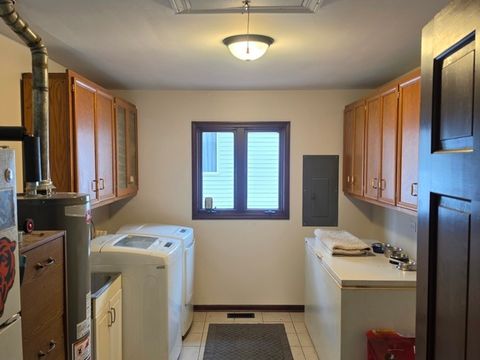 Tiny photo for 4422 Center Avenue, Lisle, IL 60532 (MLS # 12594186)