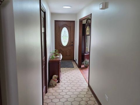 Tiny photo for 4422 Center Avenue, Lisle, IL 60532 (MLS # 12594186)