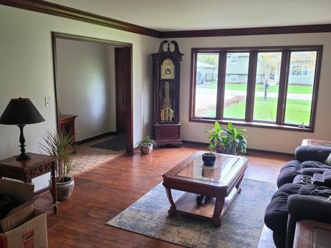 Tiny photo for 4422 Center Avenue, Lisle, IL 60532 (MLS # 12594186)