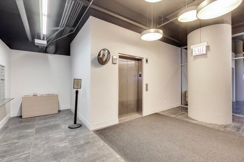 Tiny photo for 565 W Quincy Street #801, Chicago, IL 60661 (MLS # 12622503)