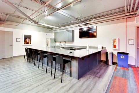 Tiny photo for 565 W Quincy Street #801, Chicago, IL 60661 (MLS # 12622503)