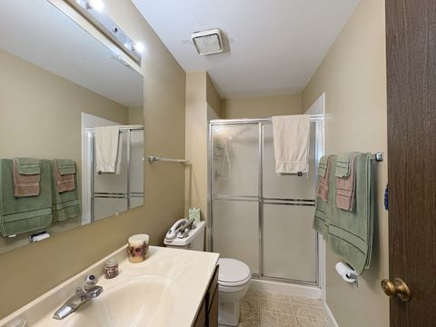 Tiny photo for 2830 Northampton Drive #A1, Rolling Meadows, IL 60008 (MLS # 12581457)