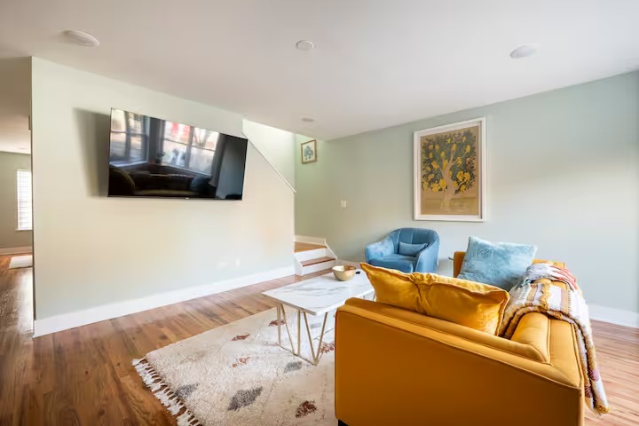 719 E 40th Street