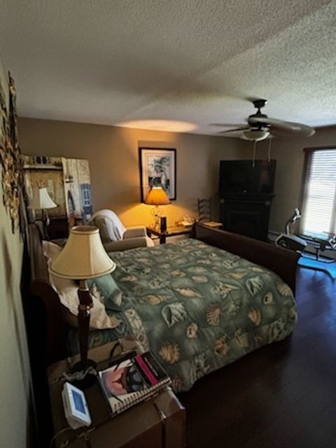 Tiny photo for 403 Oakwood Drive, Carterville, IL 62918 (MLS # 12582225)