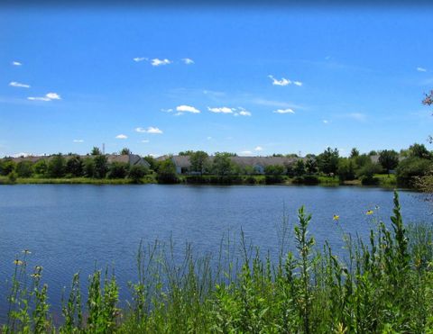 Tiny photo for 2382 Carillon Drive, Grayslake, IL 60030 (MLS # 12591192)