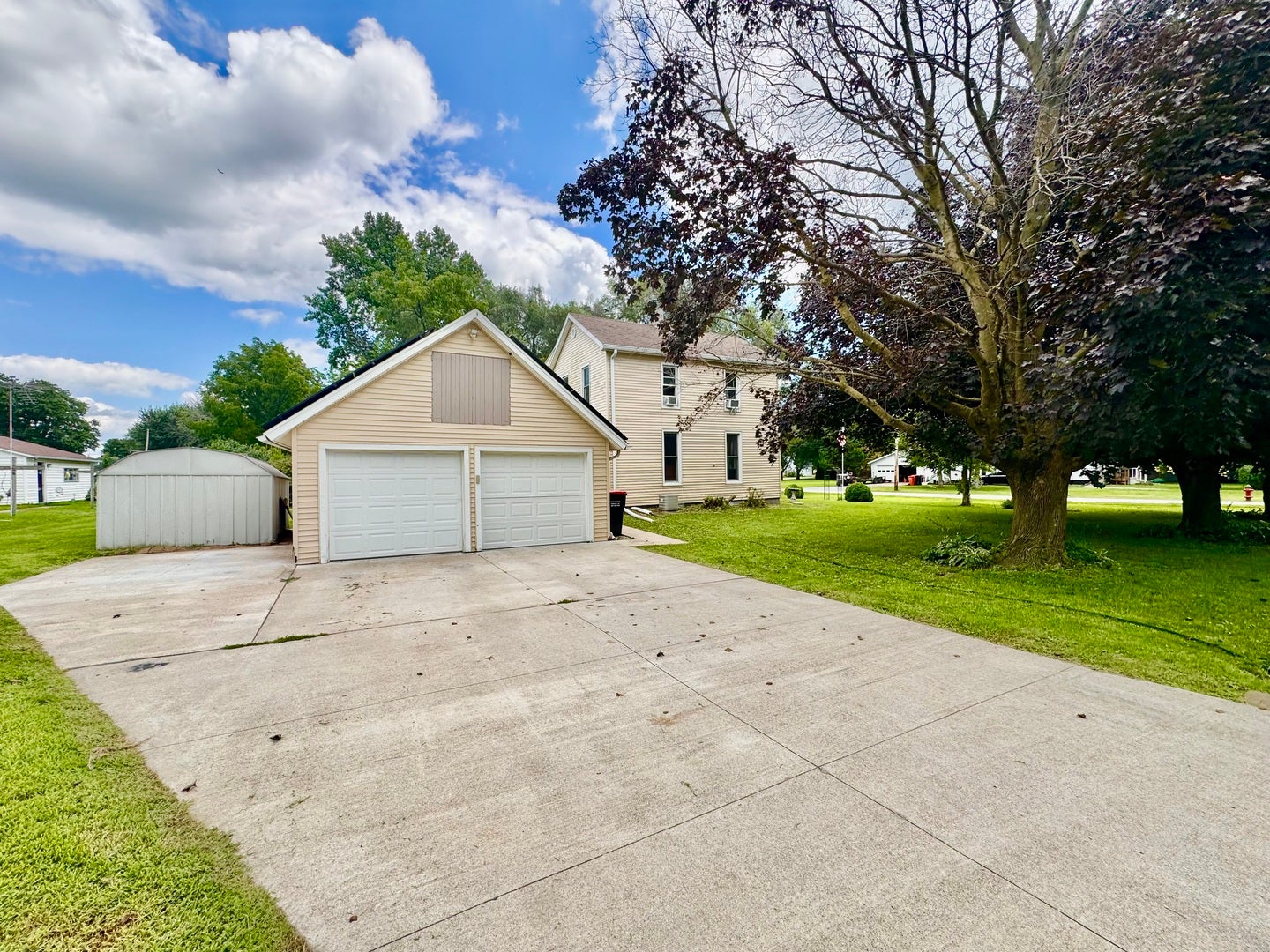 503 NE 3rd Street