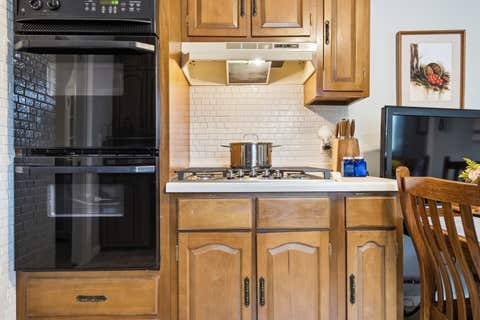 Tiny photo for 1036 E Howard Street, Pontiac, IL 61764 (MLS # 12702375)