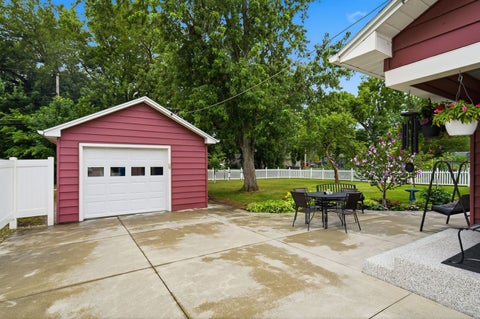 Tiny photo for 1036 E Howard Street, Pontiac, IL 61764 (MLS # 12702375)