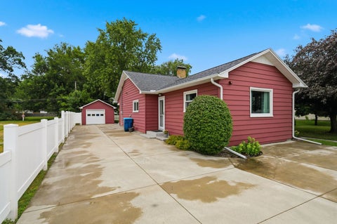 Tiny photo for 1036 E Howard Street, Pontiac, IL 61764 (MLS # 12702375)