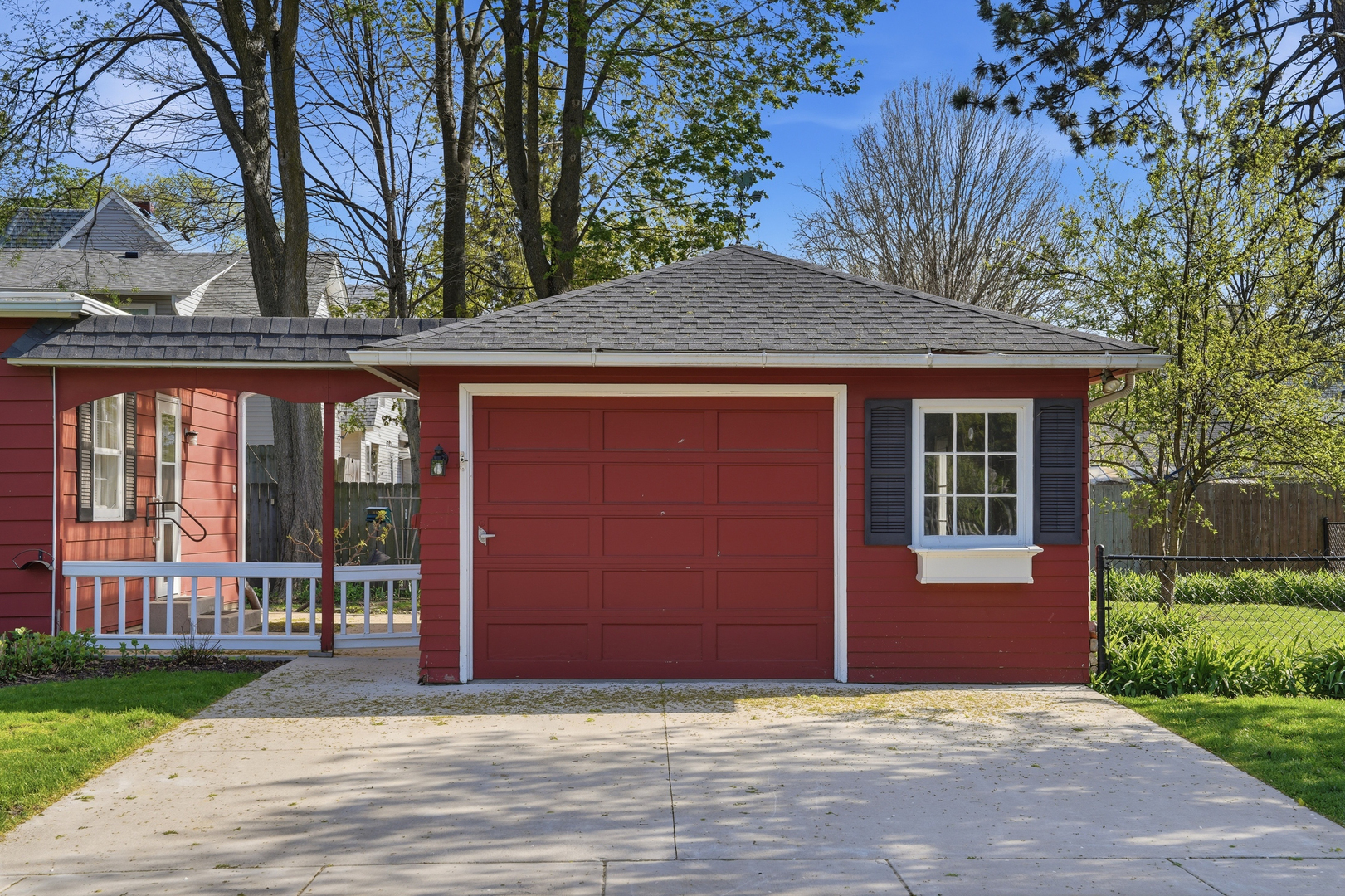 410 N 4th Street