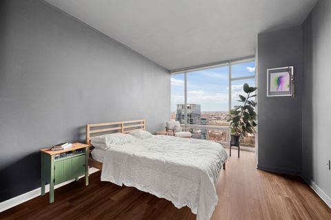 Tiny photo for 100 E 14th Street #2809, Chicago, IL 60605 (MLS # 12631705)