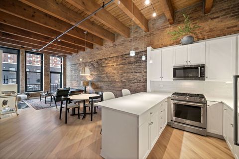 Tiny photo for 300 W Grand Avenue #209, Chicago, IL 60654 (MLS # 12530338)