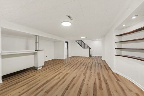 Tiny photo for 10324 S Claremont Avenue, Chicago, IL 60643 (MLS # 12715200)