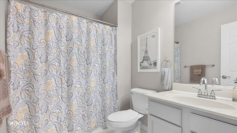 Tiny photo for 2637 N Greenwood Place #2637, Arlington Heights, IL 60004 (MLS # 12676202)