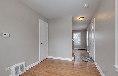 Tiny photo for 617 Waukegan Road, Deerfield, IL 60015 (MLS # 12595170)