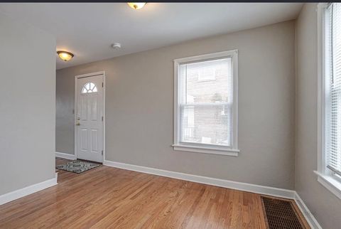 Tiny photo for 617 Waukegan Road, Deerfield, IL 60015 (MLS # 12595170)