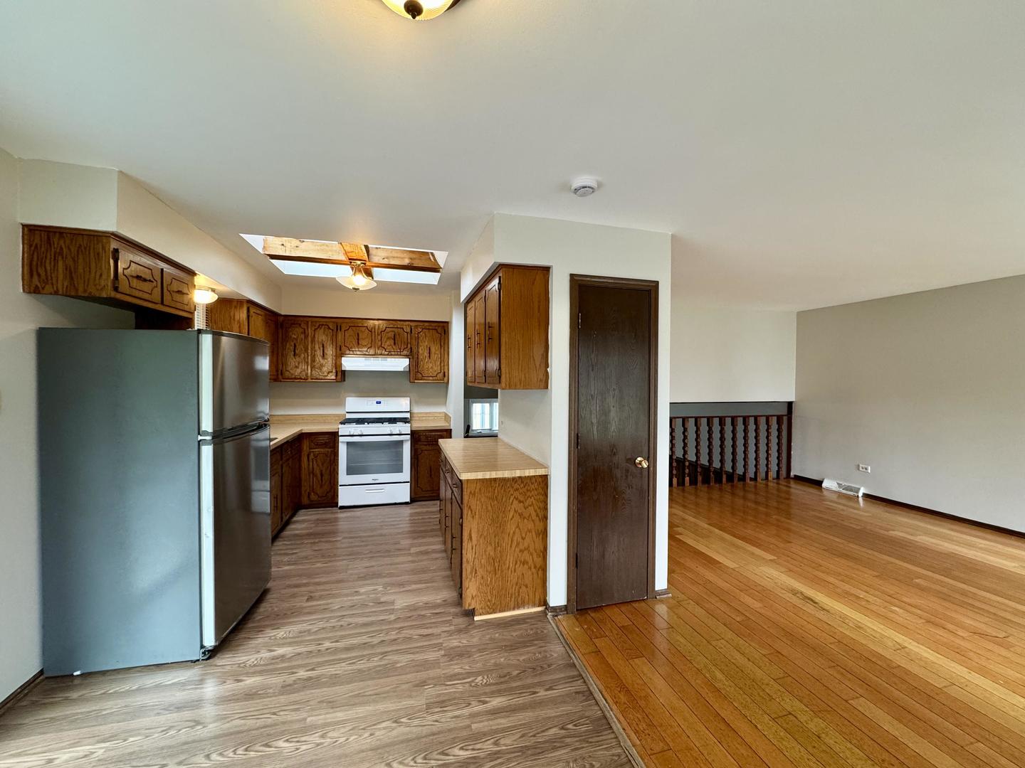 16104 Oak Avenue
