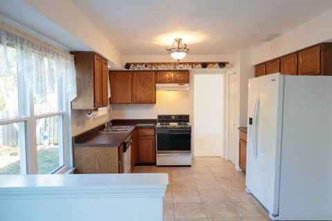 Tiny photo for 1210 Downing Drive, Hoffman Estates, IL 60192 (MLS # 12598643)