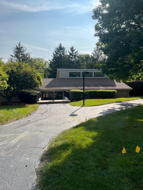 Tiny photo for 18650 Golfview Drive, Hazel Crest, IL 60429 (MLS # 12601335)