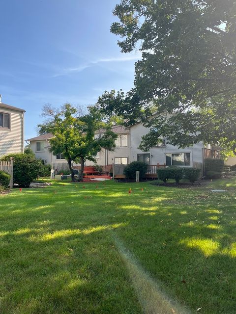 Tiny photo for 18650 Golfview Drive, Hazel Crest, IL 60429 (MLS # 12601335)