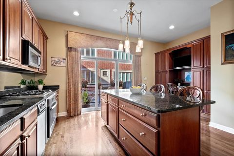 Tiny photo for 658 N Green Street, Chicago, IL 60642 (MLS # 12511458)