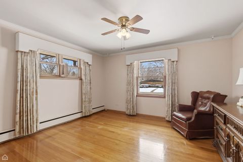 Tiny photo for 6543 Kolmar Avenue, Lincolnwood, IL 60712 (MLS # 12606491)